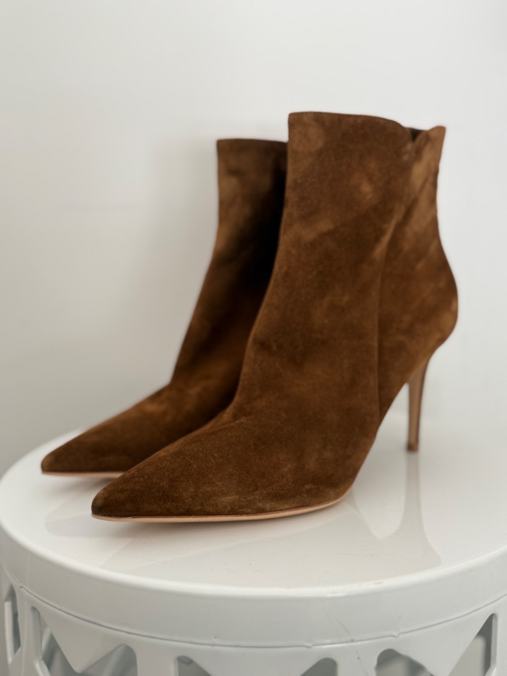 Gianvito Rossi LEVY 85 Brown Suede Ankle Booties Boots